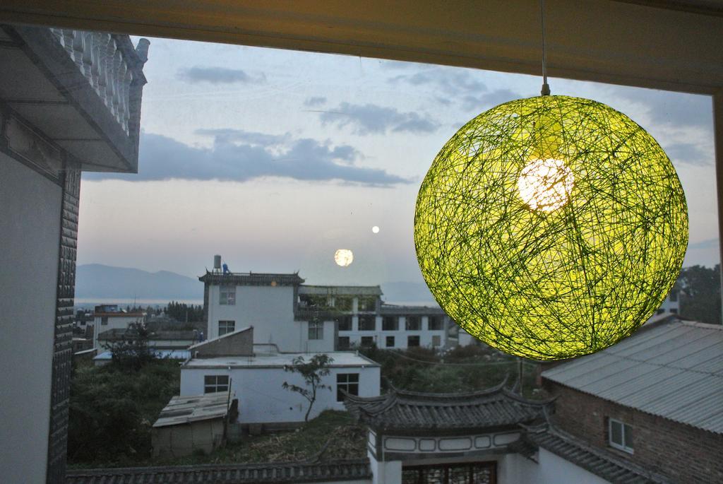 大理市 Hidden Garden Dali Bed & Breakfast エクステリア 写真