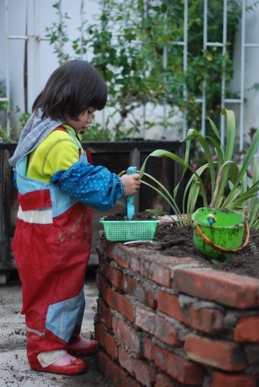 大理市 Hidden Garden Dali Bed & Breakfast エクステリア 写真